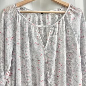 Love Stitch Small Gray Purple Floral Sheer Wrap Style Blouse 3/4 Balloon Sleeve